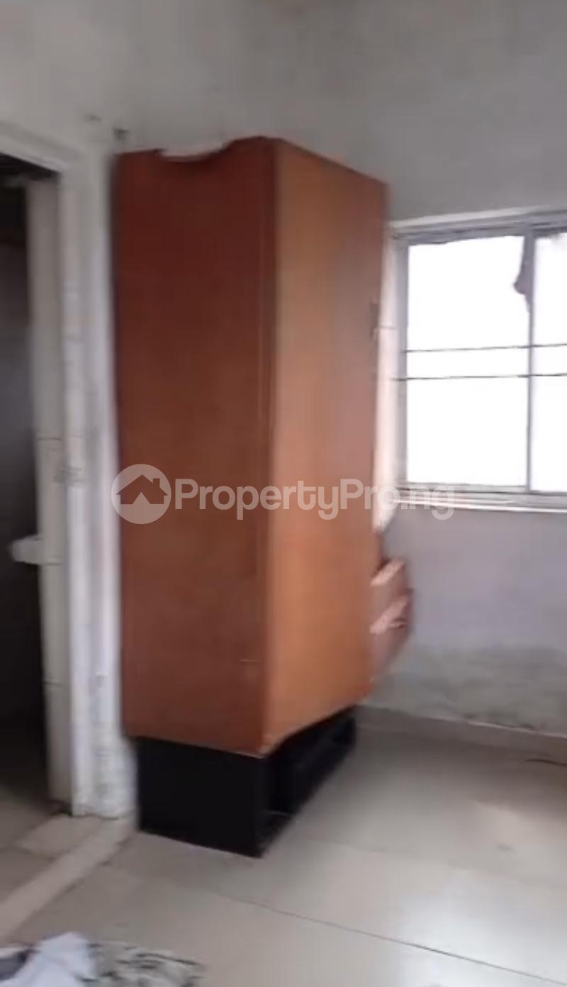 1 bedroom Flat / Apartment for rent Iwaya Yaba Lagos