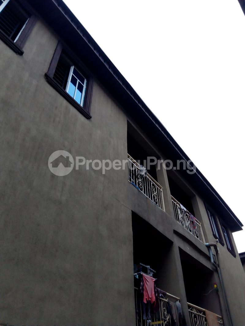 1 bedroom Flat / Apartment for rent Papa,iyana Oworo Oworonshoki Gbagada Lagos