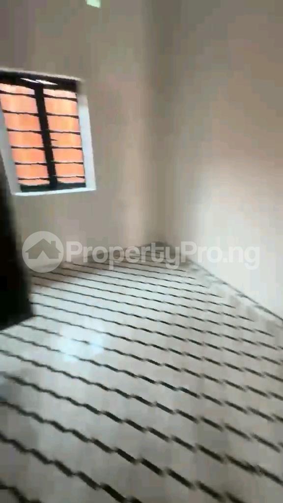 1 bedroom Flat / Apartment for rent Off Bajulaiye Street Shomolu Lagos Shomolu Shomolu Lagos