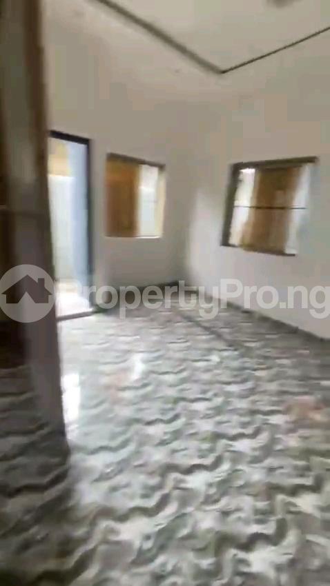 1 bedroom Flat / Apartment for rent Off Bajulaiye Road Shomolu Lagos Shomolu Shomolu Lagos