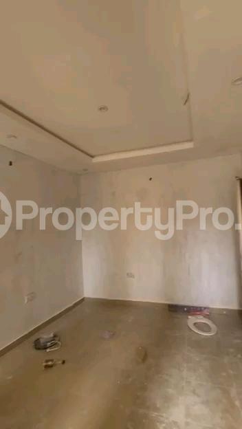 1 bedroom Flat / Apartment for rent Ayoade Street Shomolu Lagos