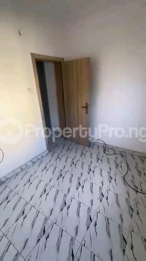 1 bedroom Flat / Apartment for rent Off Market Street Shomolu Lagos Shomolu Shomolu Lagos