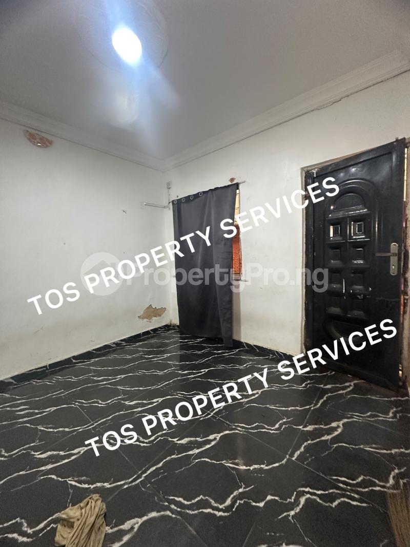 1 bedroom Flat / Apartment for rent Alagomeji Sabo Sabo Yaba Lagos