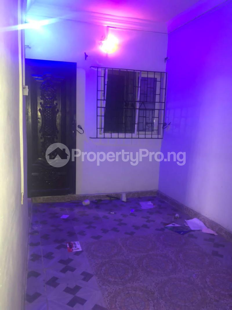1 Bedroom Flat / Apartment in Alagomeji Yaba Lagos Flat / Apartment