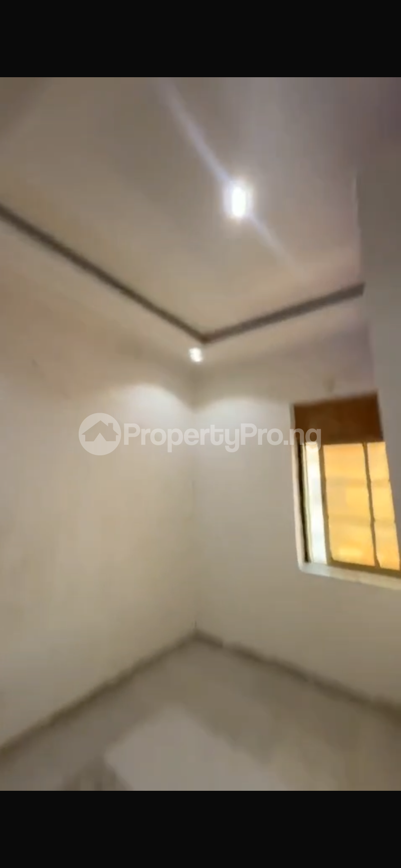 1 bedroom Flat / Apartment for rent Fadeyi Onipan Shomolu Lagos