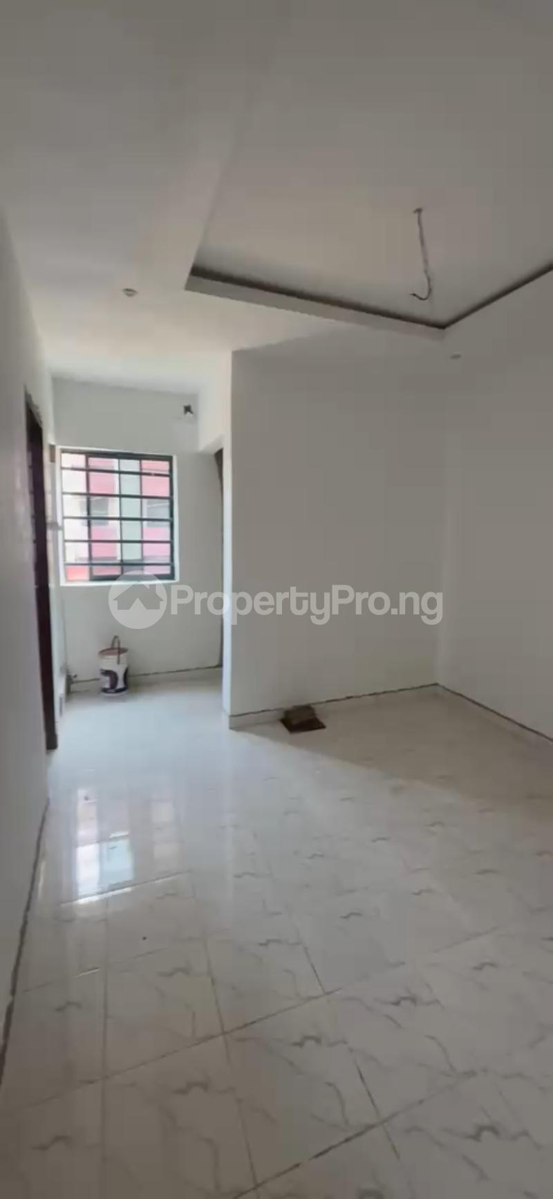 1 bedroom Flat / Apartment for rent Shomolu Lagos