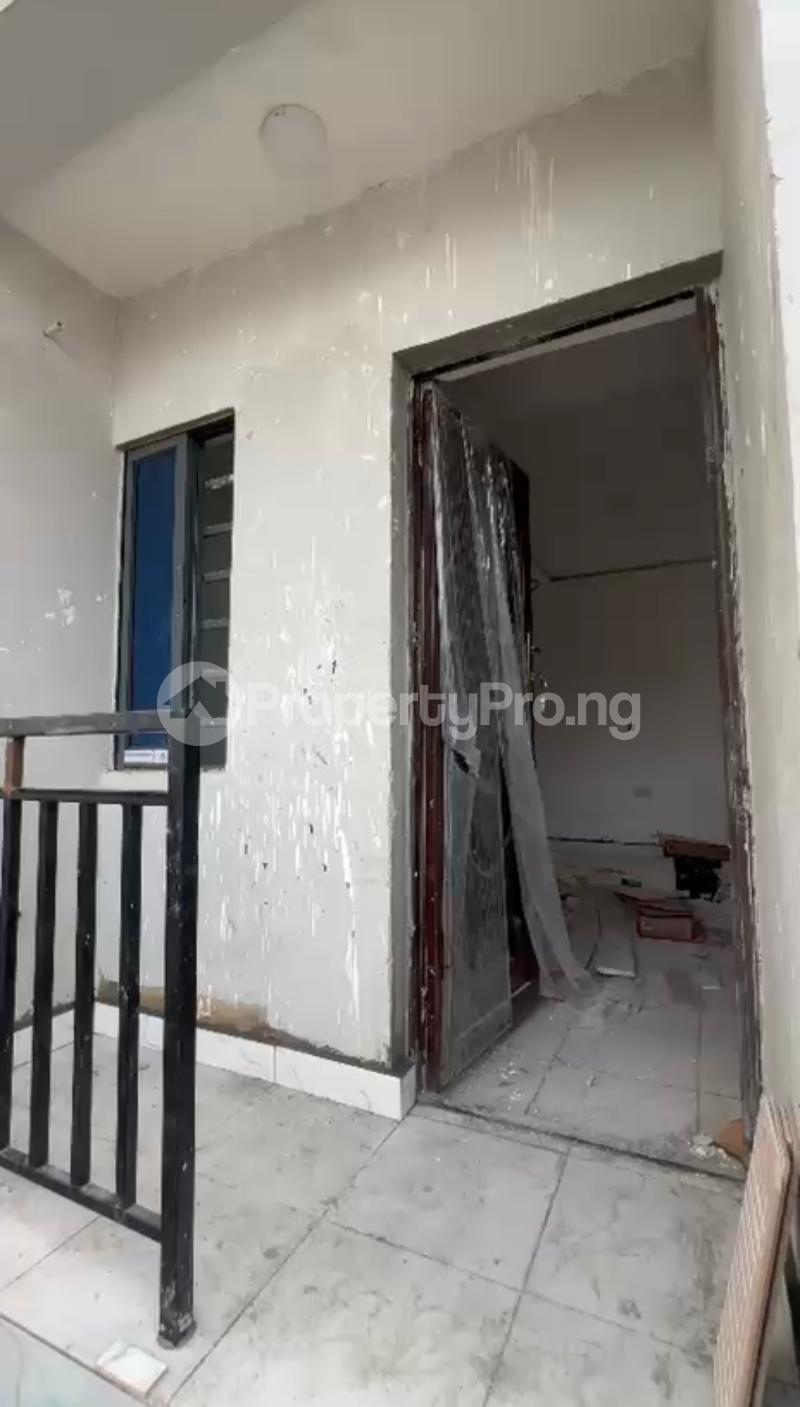 1 bedroom Flat / Apartment for rent Akoka Yaba Lagos