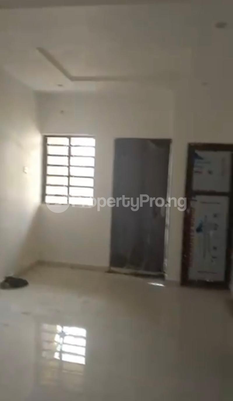 1 bedroom Flat / Apartment for rent Jibowu Yaba Lagos - 0