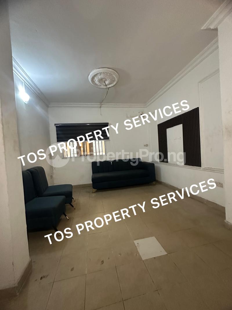 1 bedroom Flat / Apartment for rent Off Herbert Macaulay Way, Yaba ,lagos. Yaba Lagos