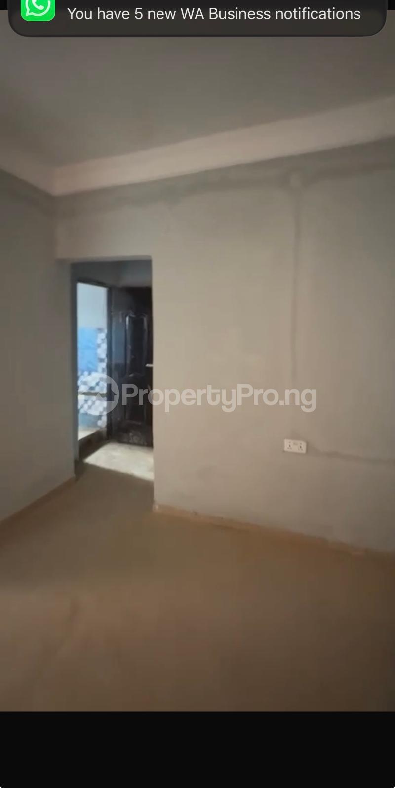 Flat / Apartment for rent Off Odunsi Bariga Lagos