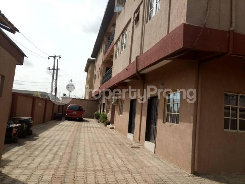 1 bedroom Flat / Apartment for rent Ogunbamila Street, Off Ilaje Road Bariga Lagos
