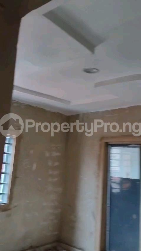 1 bedroom Flat / Apartment for rent Adekunle Yaba Lagos
