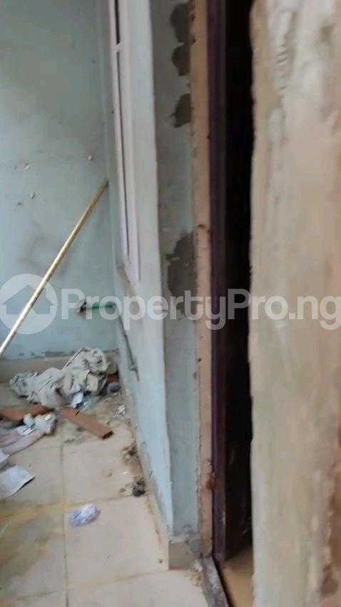 1 bedroom Flat / Apartment for rent Adekunle Yaba Lagos