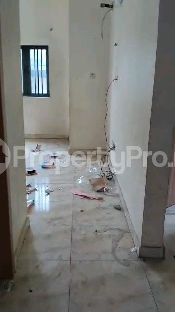 2 bedroom Flat / Apartment for rent Off Oyadiran Extension Sabo Yaba Lagos