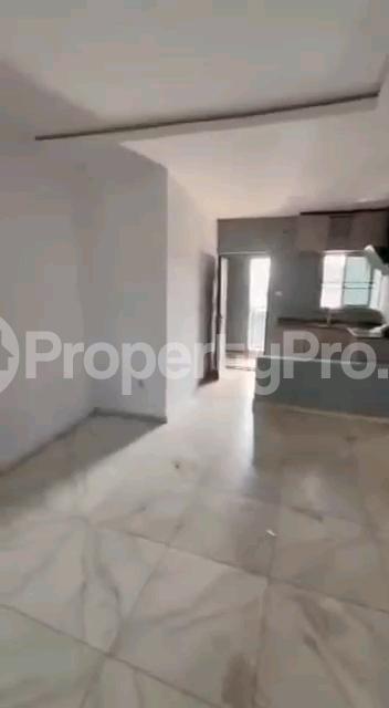 2 bedroom Flat / Apartment for rent Off Shipeolu Road Shomolu Lagos