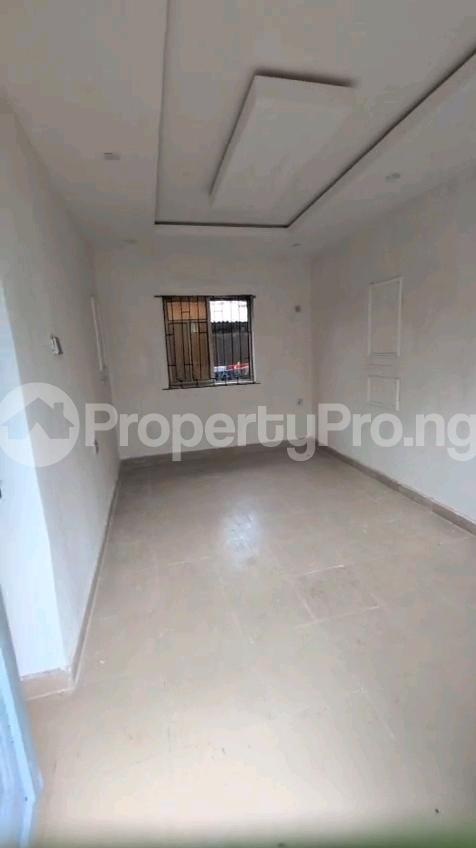 Flat / Apartment for rent Fadeyi Shomolu Lagos