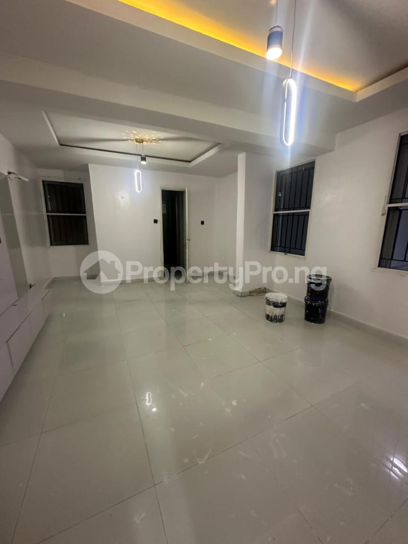 1 bedroom Flat / Apartment for rent Admiralty Road Lekki Lagos