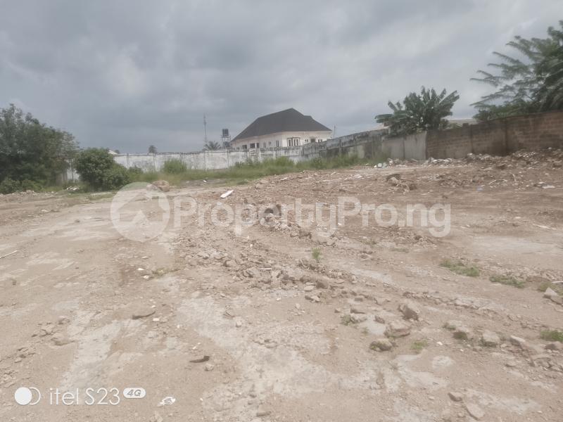 Land for sale Inuolaji Sharp Corner Oluyole Estate, Oluyole Estate Ibadan Oyo - 1