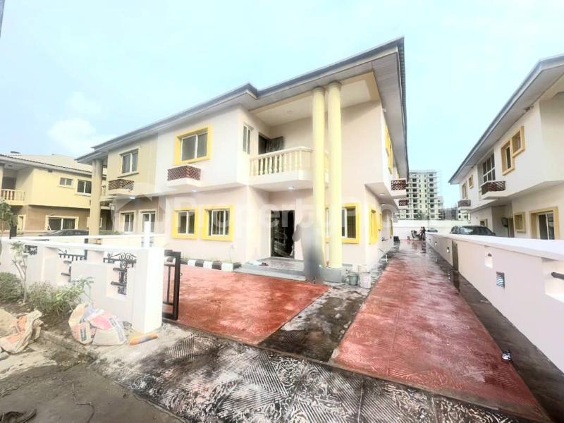 4 bedroom House for sale ONIRU Victoria Island Lagos
