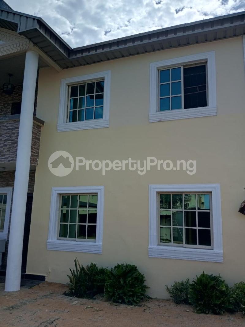 1 bedroom Flat / Apartment for rent Ologolo Lekki Lagos