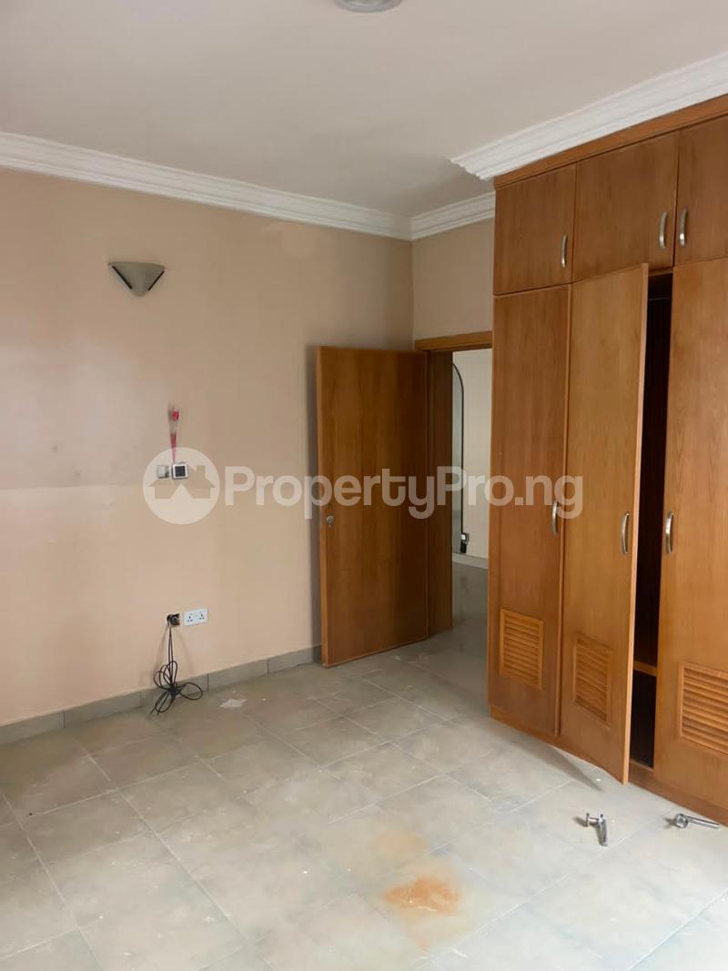 1 bedroom Flat / Apartment for rent Ologolo Lekki Lagos