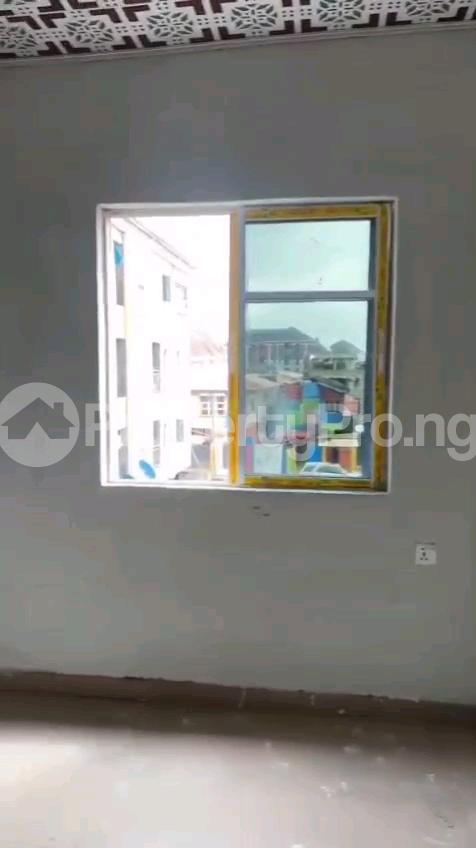 1 bedroom Flat / Apartment for rent Adekunle Yaba Lagos