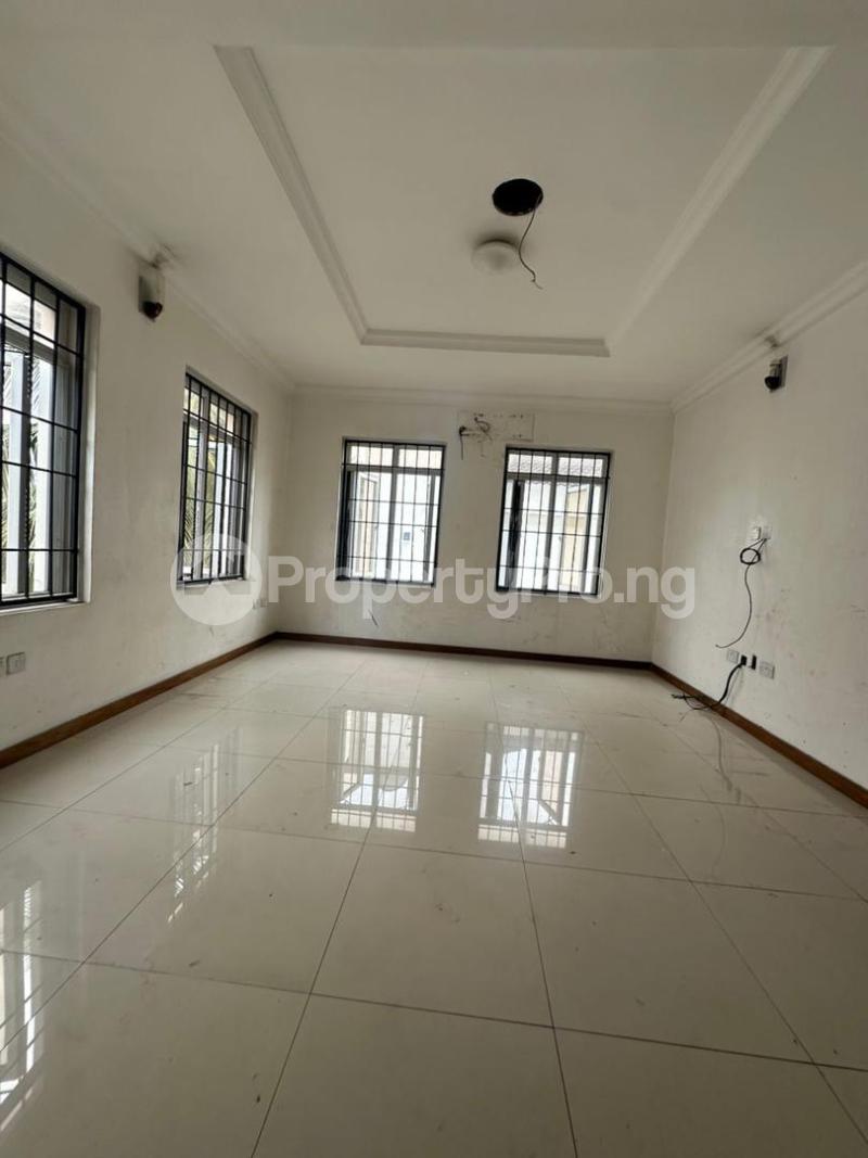 Flat / Apartment for rent  ONIRU Victoria Island Lagos - 0