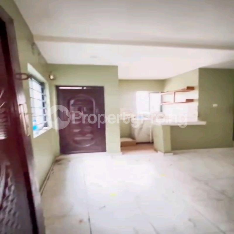 1 bedroom Flat / Apartment for rent Off Folagoro Road Shomolu Lagos Shomolu Shomolu Lagos