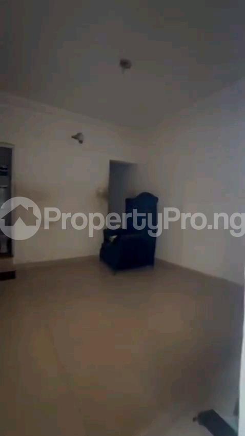 1 bedroom Flat / Apartment for rent Off Apata Road Shomolu Shomolu Shomolu Lagos