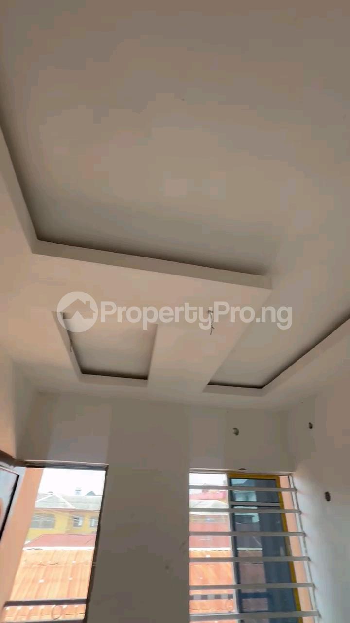 1 bedroom Flat / Apartment for rent Iwaya Yaba Lagos Iwaya Yaba Lagos