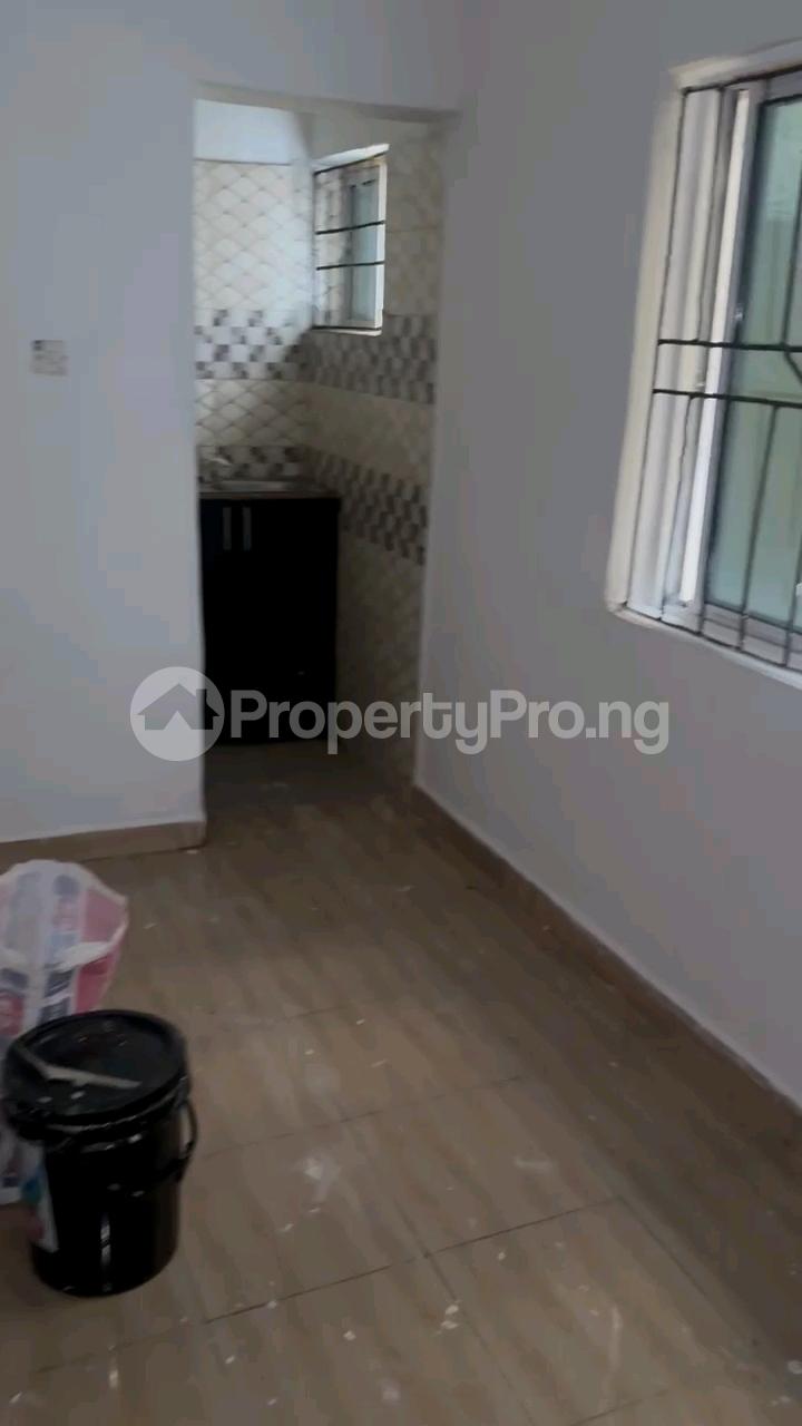 1 bedroom Flat / Apartment for rent Off Bajulaiye Shomolu Shomolu Lagos