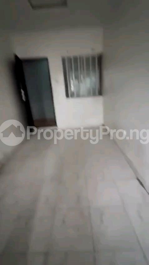1 bedroom Flat / Apartment for rent Off Pedro Road, Shomolu, Lagos Shomolu Shomolu Lagos