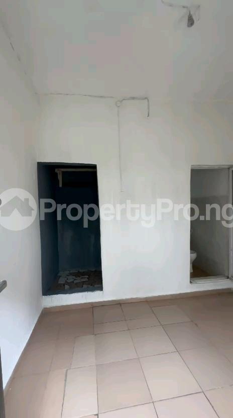 1 bedroom Flat / Apartment for rent Off Pedro Road, Shomolu Shomolu Shomolu Lagos