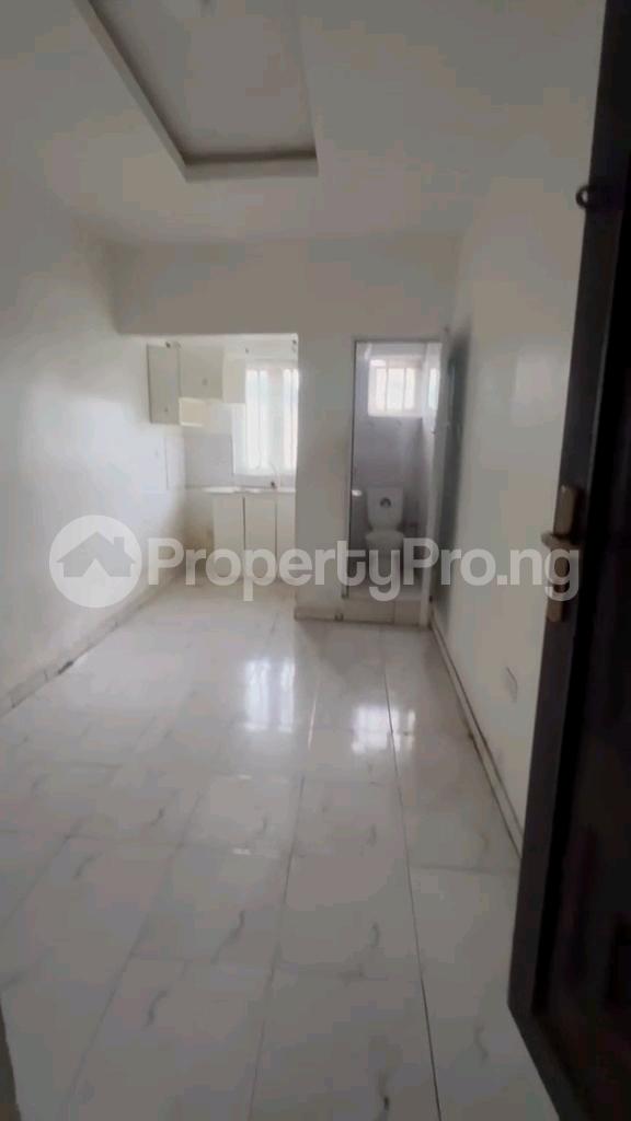 1 bedroom Flat / Apartment for rent Off Pedro Road Shomolu Lagos Shomolu Shomolu Lagos