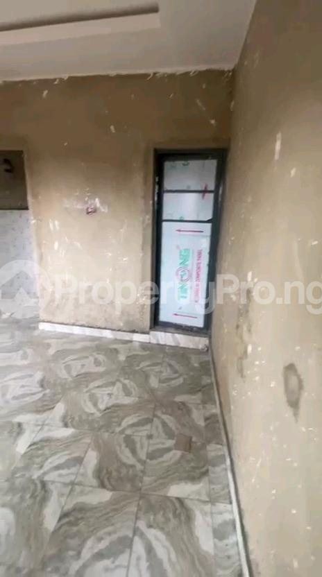 1 bedroom Flat / Apartment for rent Fadipe Street Shomolu Shomolu Shomolu Lagos