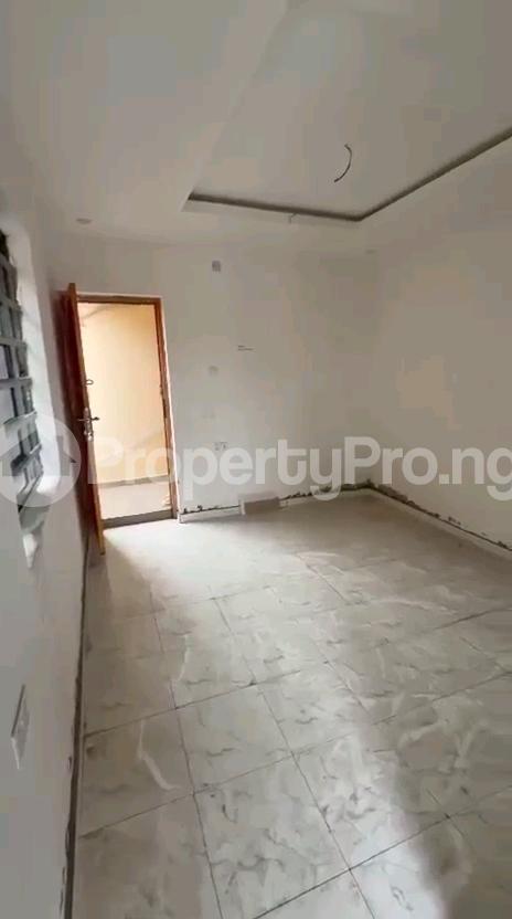 1 bedroom Flat / Apartment for rent Off Pedro Road, Shomolu, Lagos Shomolu Shomolu Lagos