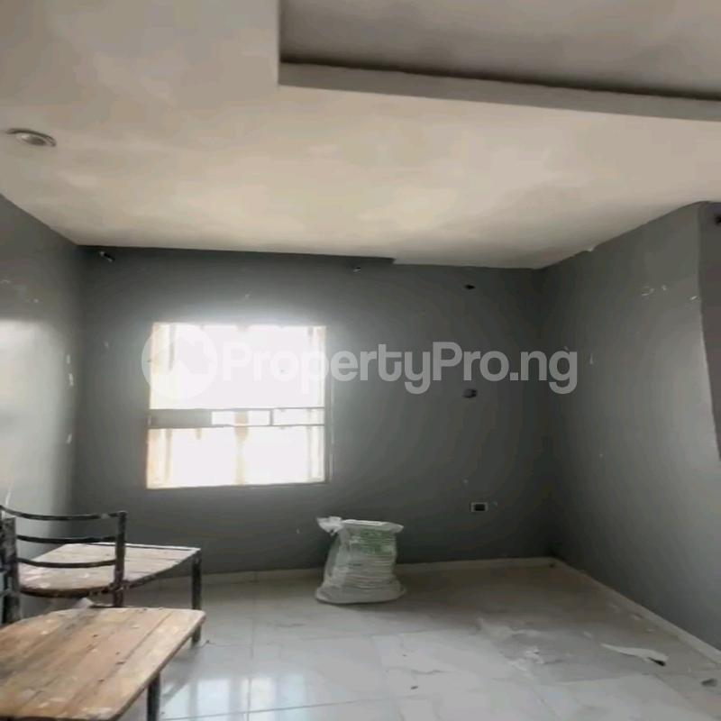 1 bedroom Flat / Apartment for rent Off Pedro Road Shomolu Lagos Shomolu Lagos