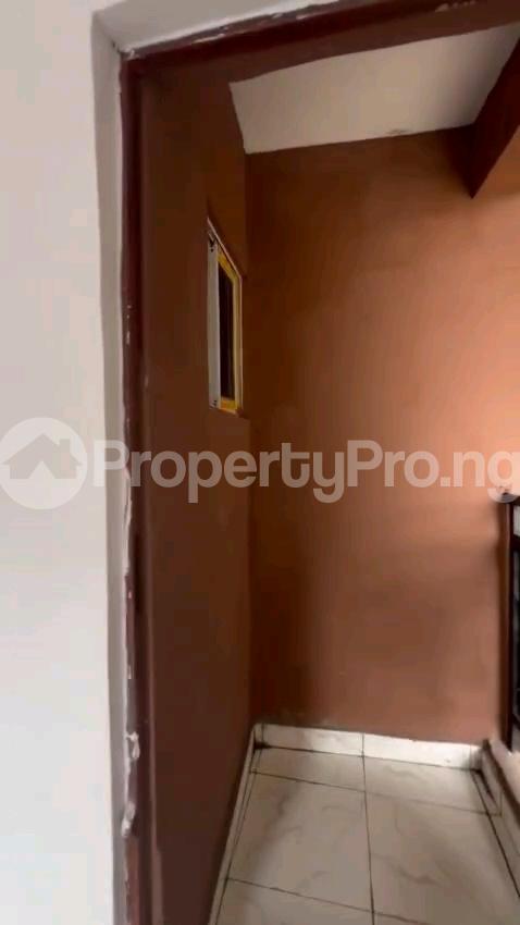 1 bedroom Flat / Apartment for rent Off Pedro Road, Shomolu, Lagos Shomolu Shomolu Lagos