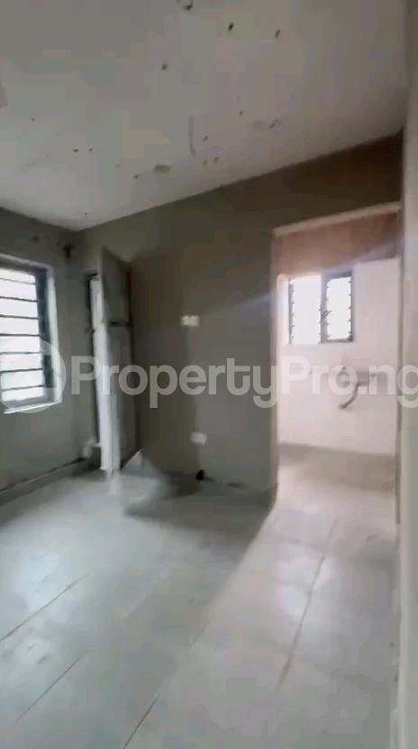 1 bedroom Flat / Apartment for rent Off Pedro Road Charley Boy Axis Lagos Shomolu Shomolu Lagos