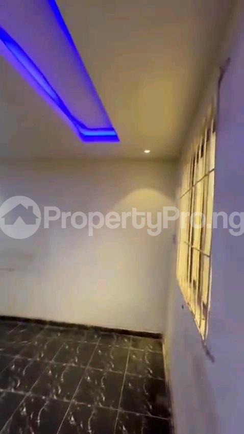 1 bedroom Flat / Apartment for rent Off Bajulaiye Road, Shomolu, Lagos Shomolu Shomolu Lagos