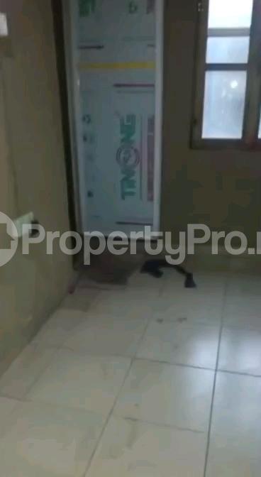 1 bedroom Flat / Apartment for rent Adekunle Yaba Lagos