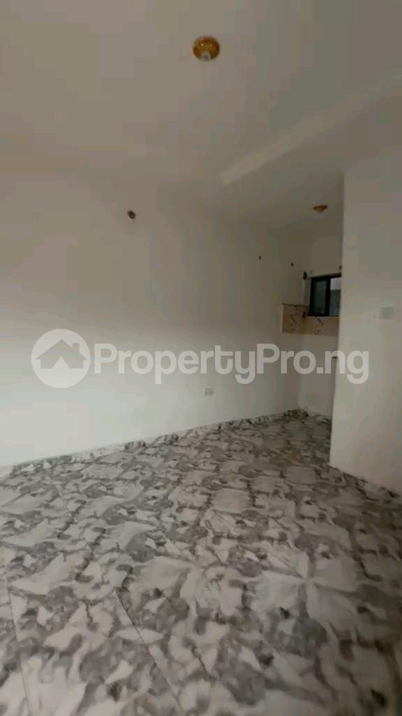 1 bedroom Flat / Apartment for rent Off Shipeolu Road, Palmgrove Shomolu Lagos Palmgrove Shomolu Lagos