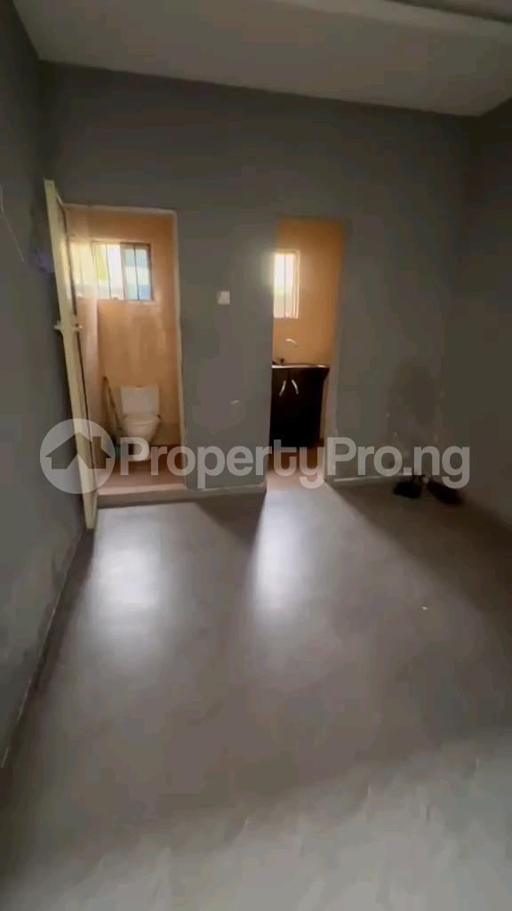 1 bedroom Flat / Apartment for rent Off Ilaje Bariga Lagos Bariga Lagos
