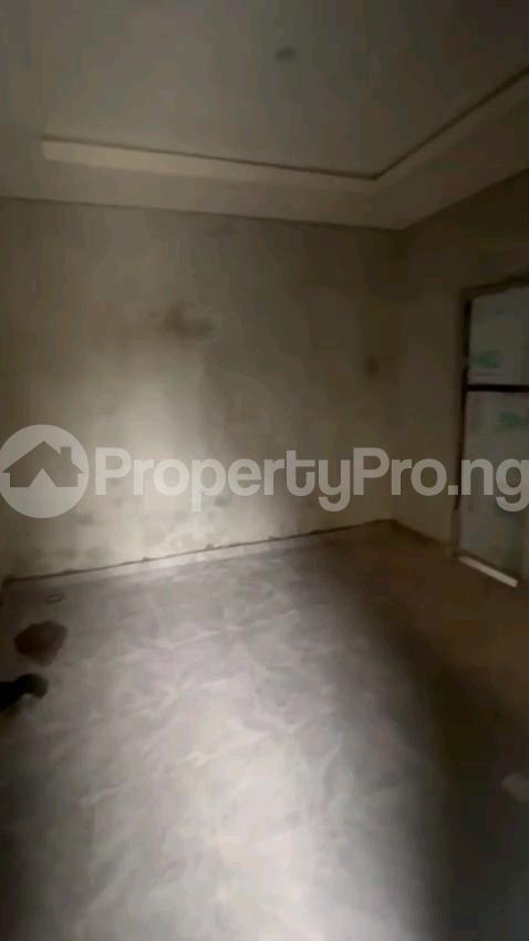 1 bedroom Flat / Apartment for rent Off Market Street Shomolu Lagos Shomolu Shomolu Lagos
