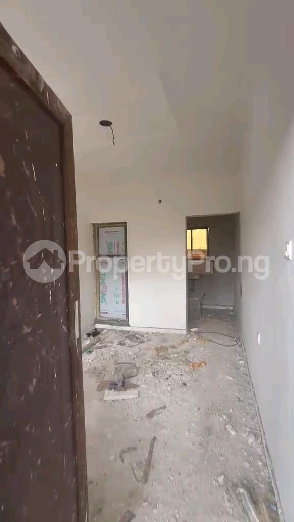 1 bedroom Flat / Apartment for rent Shomolu Central Cloes To Ikorodu Road Shomolu Shomolu Lagos