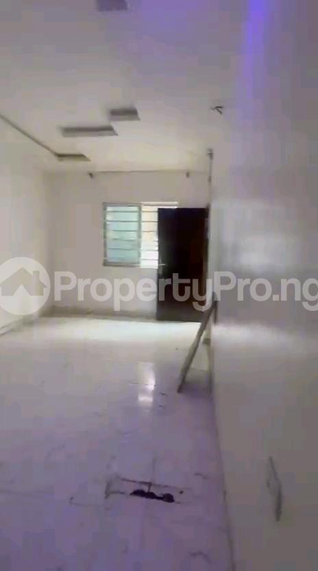1 bedroom Flat / Apartment for rent Off Folagoro Road Yaba Yaba Lagos