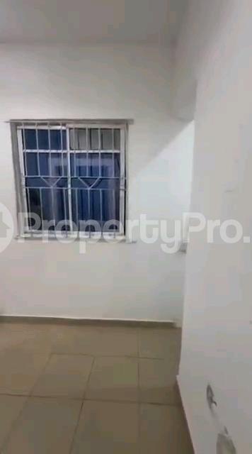 1 bedroom Flat / Apartment for rent Ikeja Street, Off Folagoro Road, Shomolu, Lagos Shomolu Shomolu Lagos