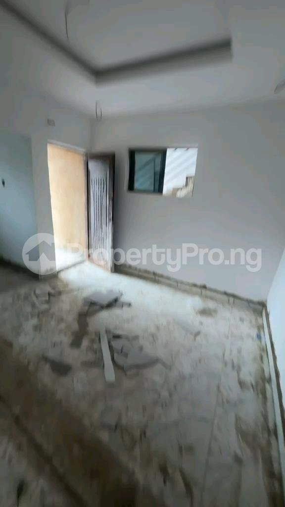 1 bedroom Flat / Apartment for rent Fadeyi Waec Yaba Lagos