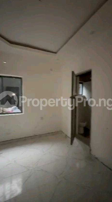 1 bedroom Flat / Apartment for rent Off Bajulaiye Road, Shomolu, Lagos Shomolu Shomolu Lagos