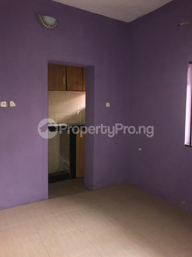 1 bedroom Flat / Apartment for rent .. Akoka Yaba Lagos